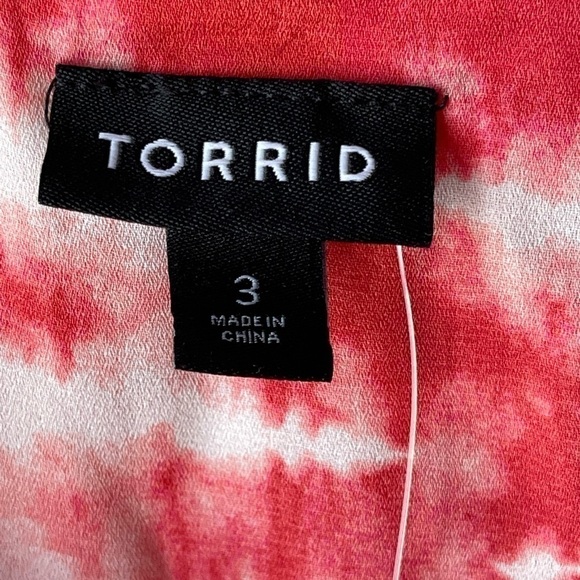 Torrid Georgette Tulip Sleeve Blouse 3X NWT - Picture 8 of 10